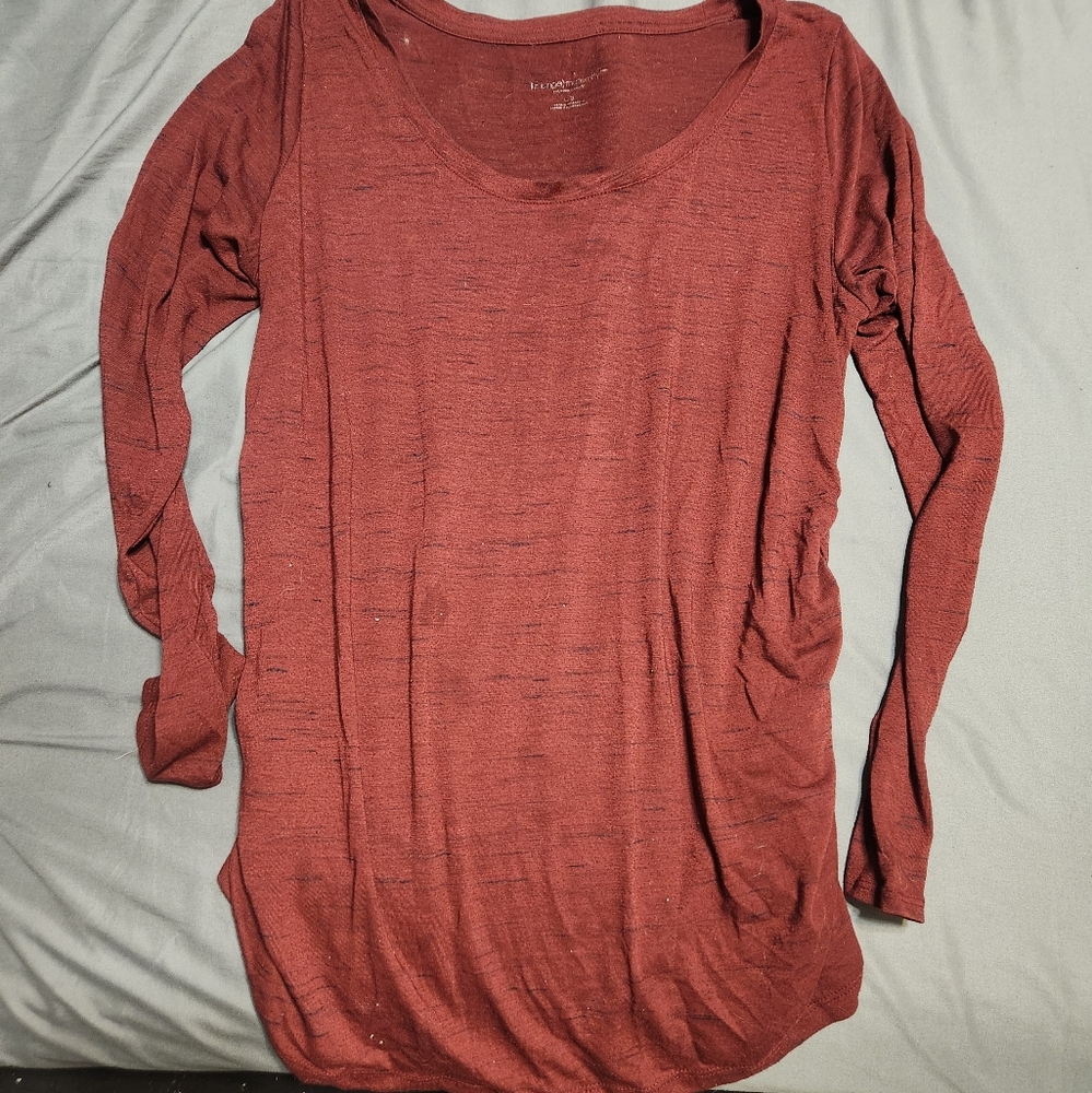 LG maternity shirt